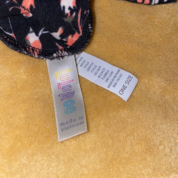 LuLaRoe leggings - Picture 5 of 7